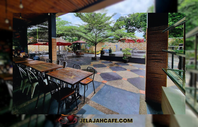 Meet Up Cafe Sawangan