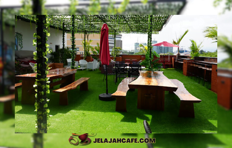 Centuri Cafe Rooftop