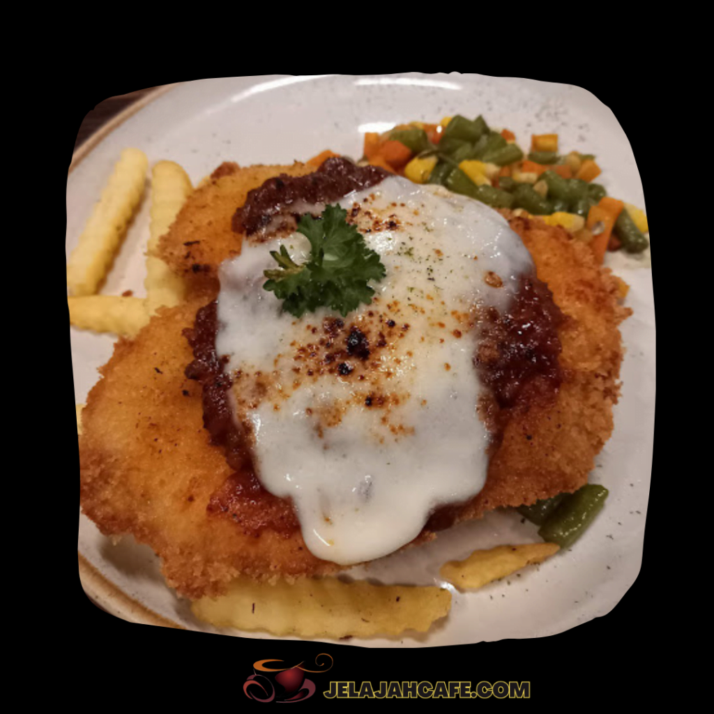 Mercusuar Café & Resto