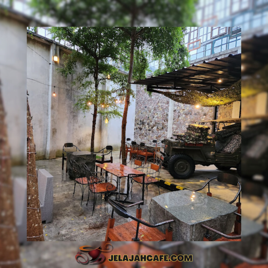 District Cafe & Resto