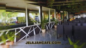 Resto dan Cafe Puncak Asri