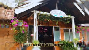 Rumah Bunga Cafe