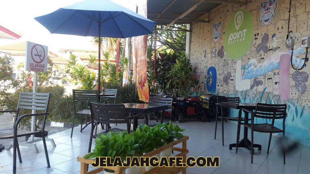 Point Cafe SPBU Kapal Badung