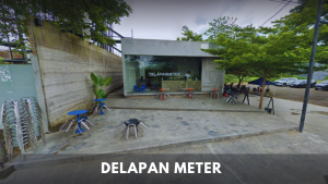 Delapan Meter